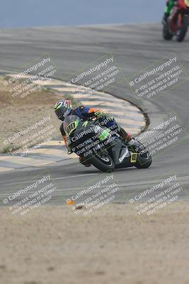 media/Sep-21-2025-Race Pace (Sun) [[98bf33ef95]]/Non Verified/1-Turns 9 and 10 (8am)/